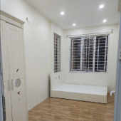  BÁN NHÀ PHỐ CHÍNH KINH, NHÀ ĐẸP 4 NGỦ